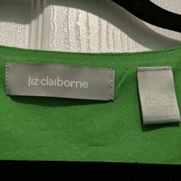 Liz Claiborne green floral print top  Sz L NWOT - Picture 4 of 6